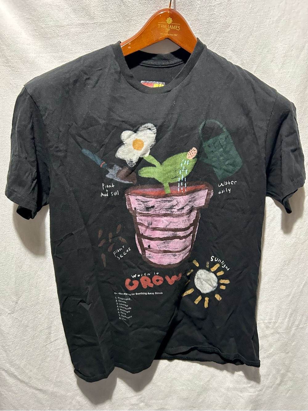 Teen Hearts Watch It Grow Garden Graphic Tee Black Vintage Style Size L